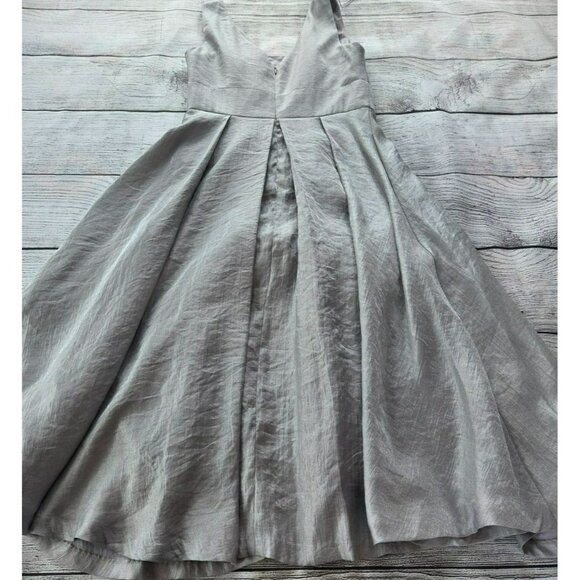 Adrianna Papell Occasions Silver Dress/Jacket w/Jewels 2pc set Women's Size 8 - Picture 10 of 16